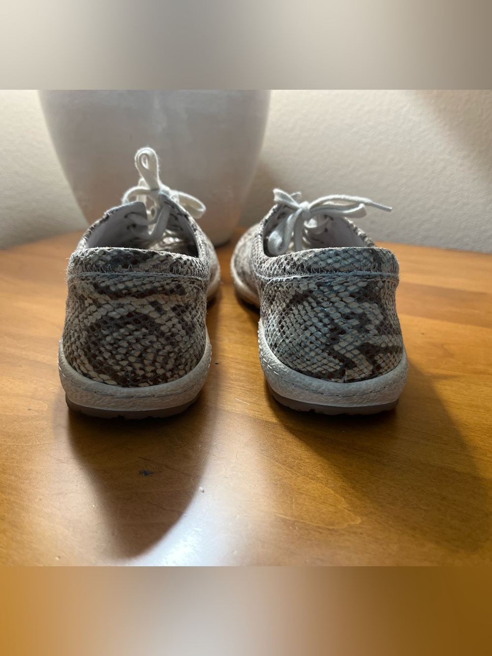 Josef Seibel Caspian Snake-Print  Lace-Up Sneakers. - Picture 5 of 6
